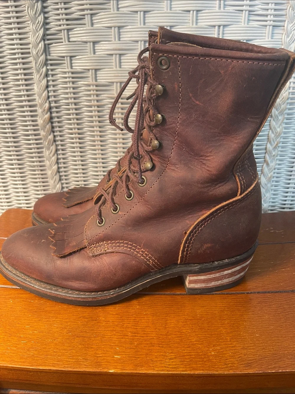 Durango Brown Leather Lace-Up Kiltie Paddock Work Boots Vibram Sole size 7.5D